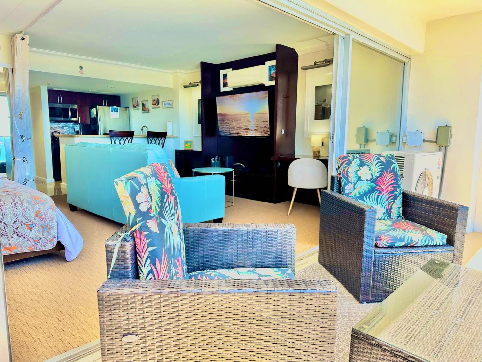Waikiki Beach Experience! Luxury Oceanview Suite! Гонолулу Екстер'єр фото