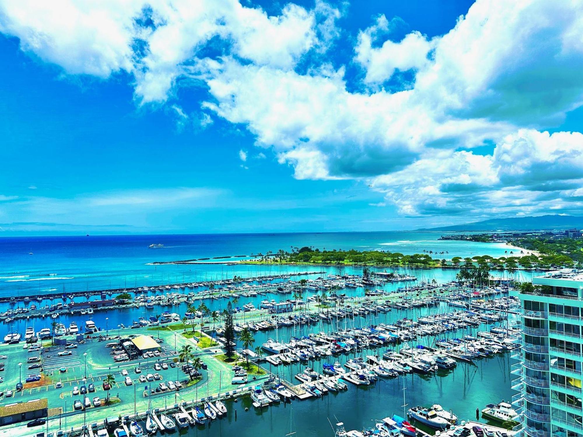 Waikiki Beach Experience! Luxury Oceanview Suite! Гонолулу Екстер'єр фото