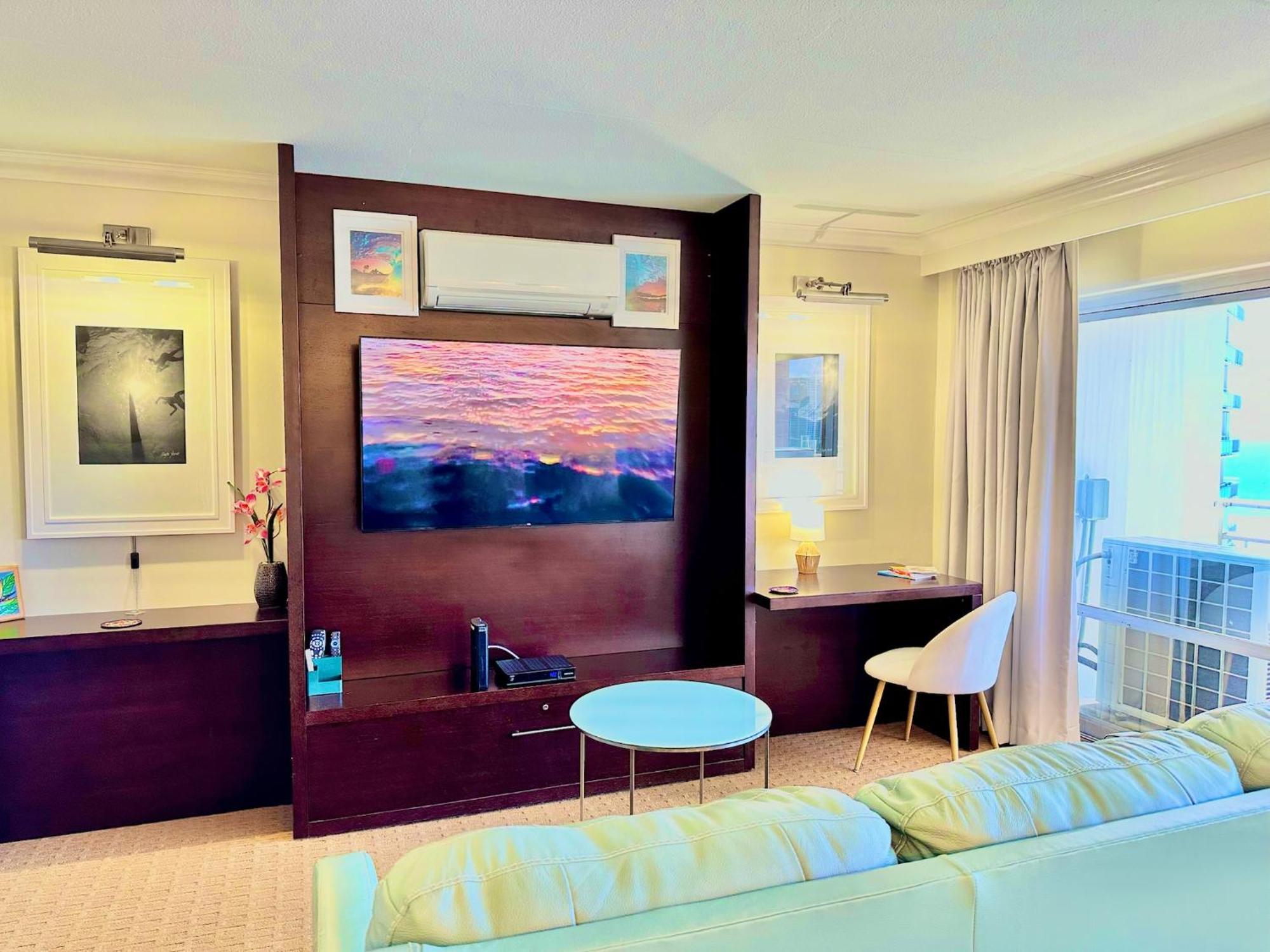 Waikiki Beach Experience! Luxury Oceanview Suite! Гонолулу Екстер'єр фото