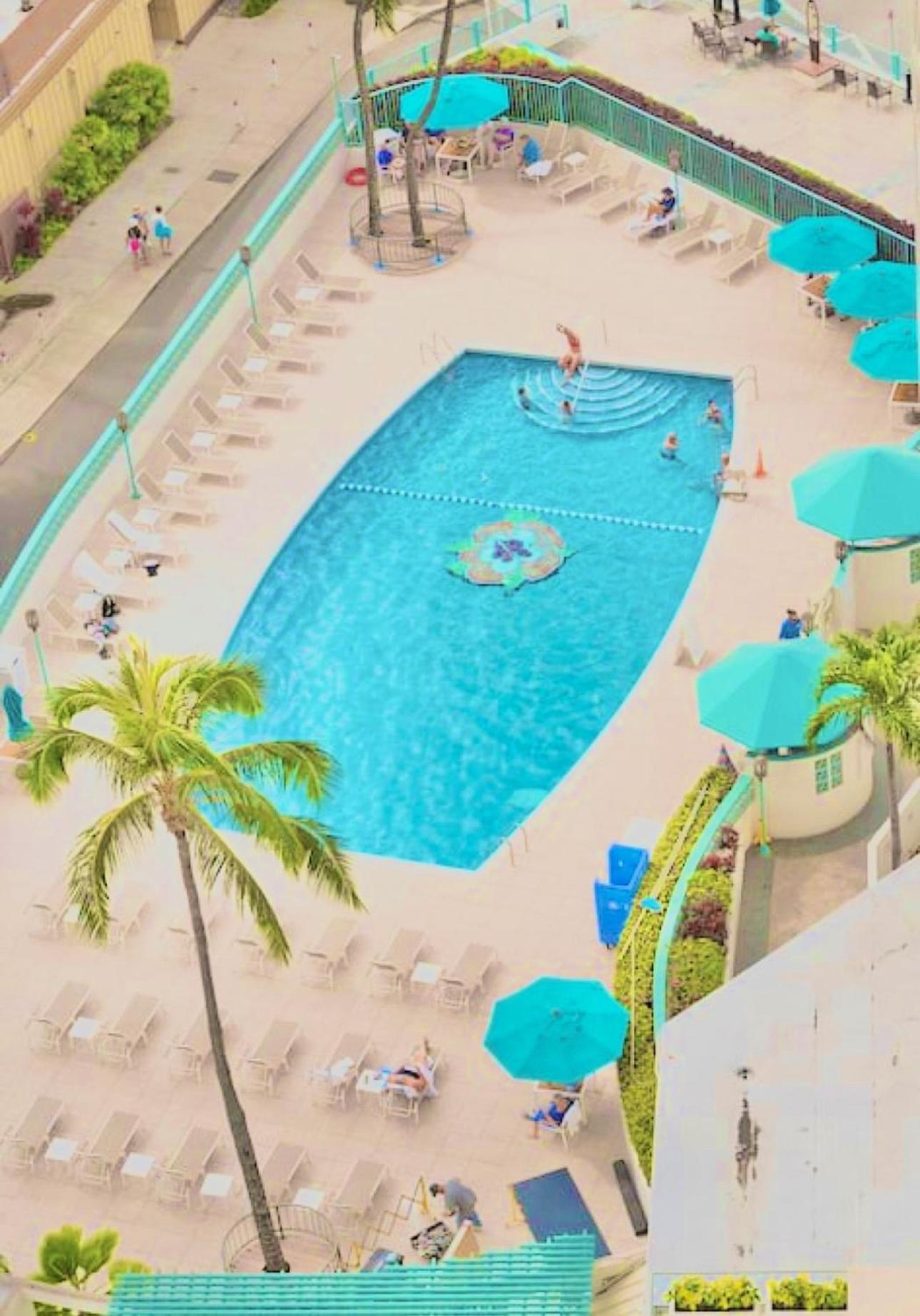 Waikiki Beach Experience! Luxury Oceanview Suite! Гонолулу Екстер'єр фото